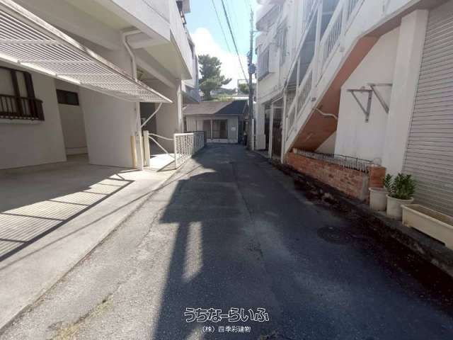 144.5 sqm Land for Sale in Naha, Okinawa - Near Akamine Station - Thumbnail 4