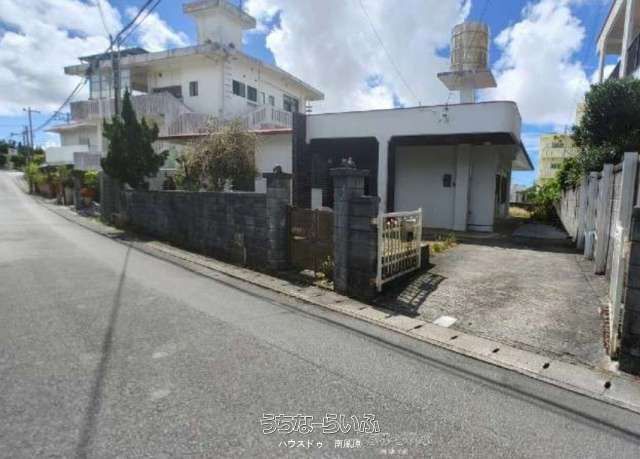 4LDK Detached House for Sale in Nanjo City, Okinawa - Thumbnail 2