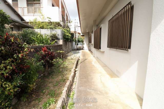 4LDK Detached House for Sale in Nanjo City, Okinawa - Thumbnail 3