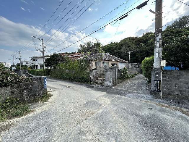 469m² Land for Sale in Okinawa City, Yogi 1-chome - Thumbnail 3