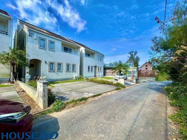 Furnished 3-Bedroom House in Onna Village, Okinawa - Thumbnail 4