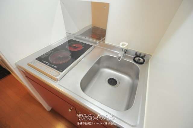 Leopalace Shimabuku 106: 1K Furnished Apartment for Rent in Okinawa - Thumbnail 4