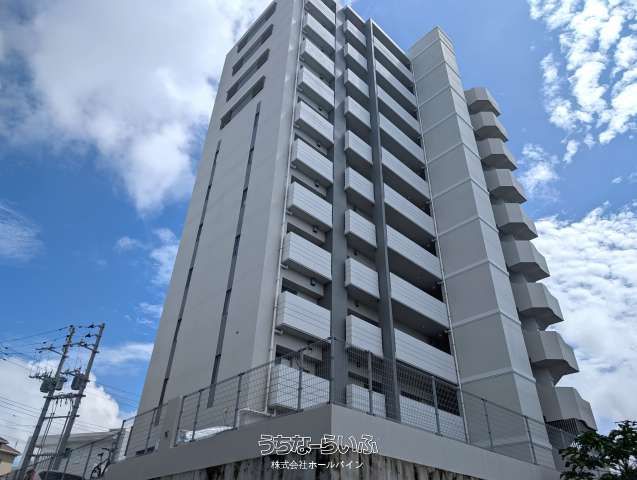 3LDK Condo for Sale in Ginowan, Okinawa - Comfort Ginowan Samashita Grace Court - Thumbnail 3