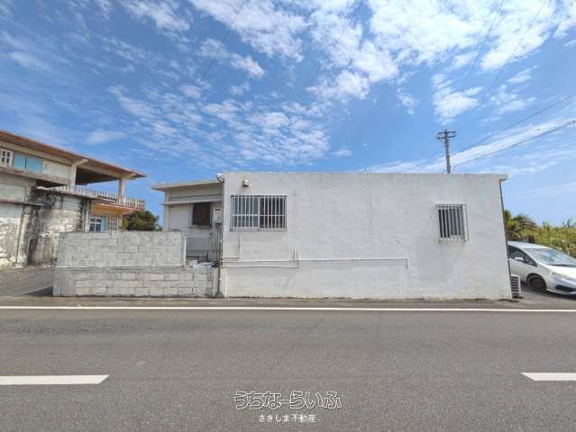 Kominka-Style 2LDK House for Sale in Miyakojima, Okinawa - Thumbnail 4
