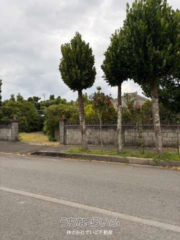 Large 689.96 sqm Vacant Land for Sale in Kumejima, Okinawa - Thumbnail 3