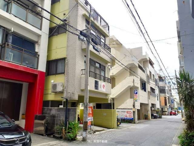 Entire Building for Sale in Naha, Okinawa - Investment for Minpaku or Apartments - Thumbnail 3