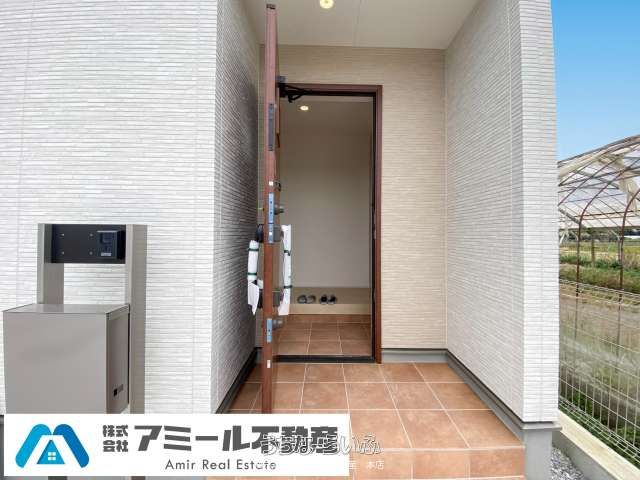 New 3LDK Detached House for Sale in Yaese Town, Okinawa - Thumbnail 4