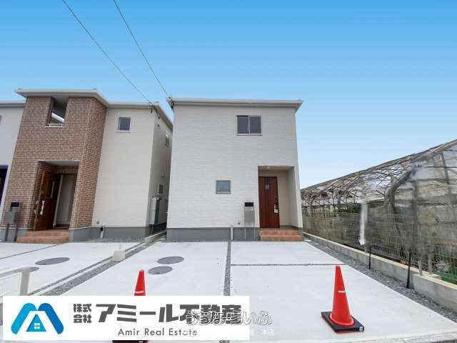 New 3LDK Detached House for Sale in Yaese Town, Okinawa - Thumbnail 2
