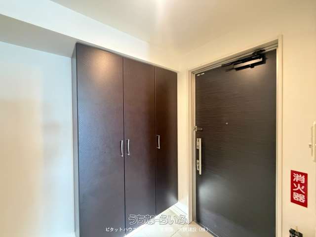 Presence Loge Ginowan Reve 901: 3LDK Apartment for Rent in Okinawa - Image 1