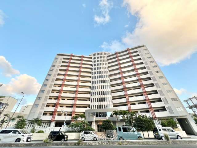 Renovated 3LDK Apartment for Sale in Urasoe, Okinawa - Pet Friendly - Thumbnail 3
