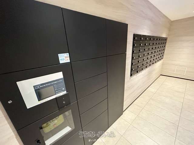Luxury 3LDK Apartment with Large Balcony in Shuri, Naha - Thumbnail 3