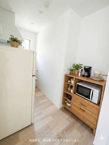 New Designer Apartment for Rent in Miyakojima - Royal Blue Miyako I - Thumbnail 3