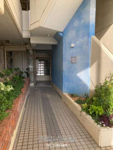 Isahama Seaside Mansion A200 2LDK Apartment for Sale in Ginowan - Thumbnail 4
