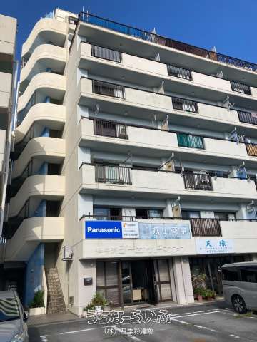 Isahama Seaside Mansion A200 2LDK Apartment for Sale in Ginowan - Thumbnail 2