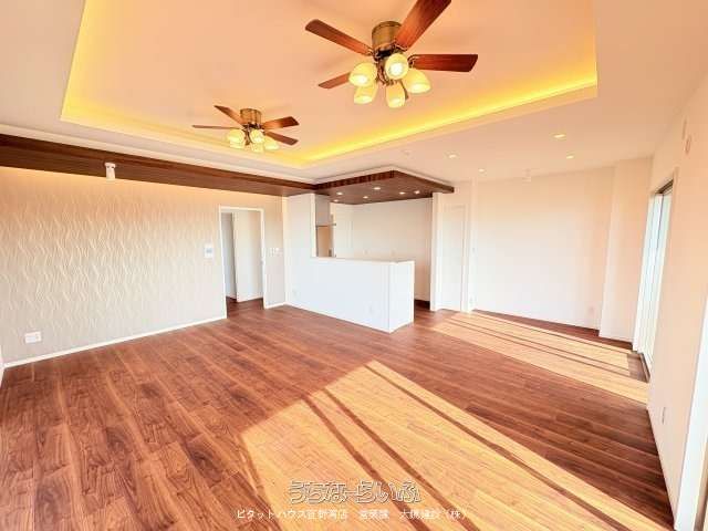 Milco Mansion Akebono Sea Front View 1401 - New 3LDK Apartment in Naha - Thumbnail 2