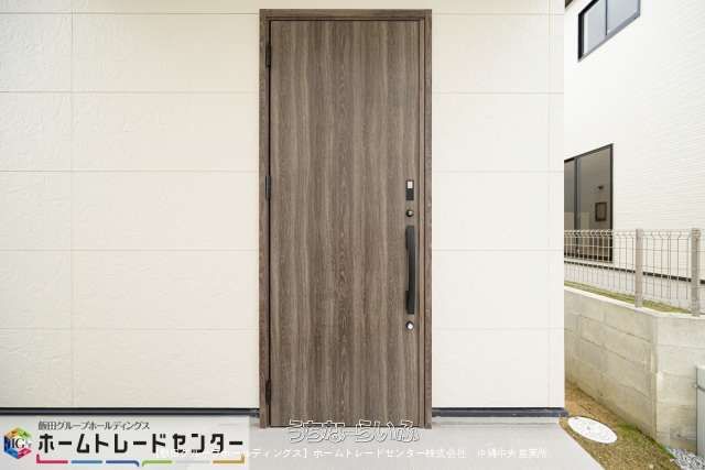 New 4LDK House in Nanjo City Okinawa with Rooftop Balcony - Thumbnail 4