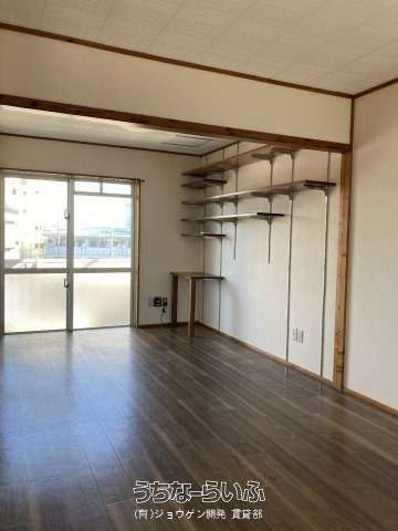 Maison Uenomatsu 1LDK Apartment for Rent in Nishihara, Okinawa - Thumbnail 3