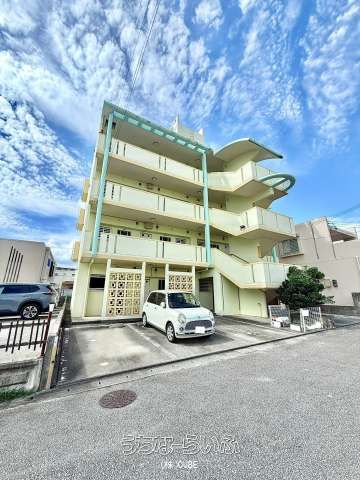 Sea Breeze MIYA 1K Apartment for Rent in Ginowan, Okinawa - Thumbnail 4