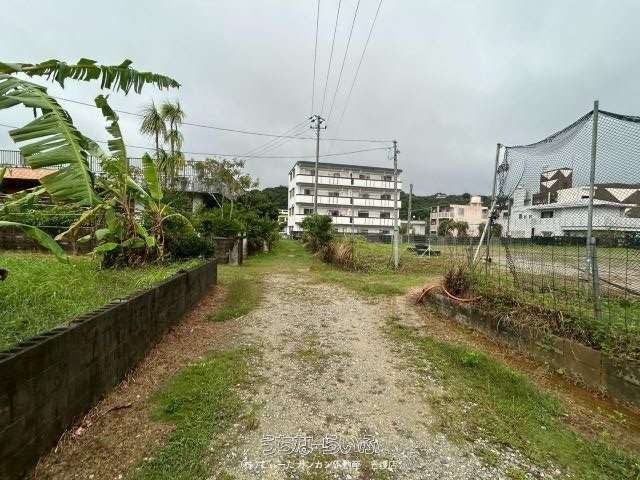 642 sqm Land for Sale in Motobu Town, Okinawa - Thumbnail 2