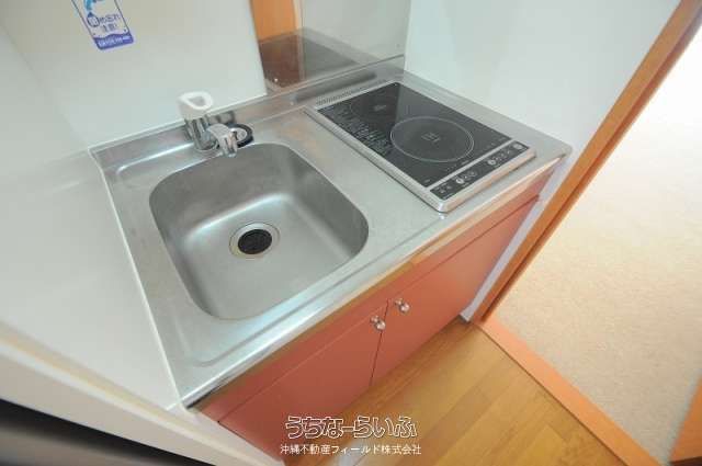 Leopalace Giri Goshi 201 - Furnished 1K Apartment for Rent in Haebaru, Okinawa - Thumbnail 4