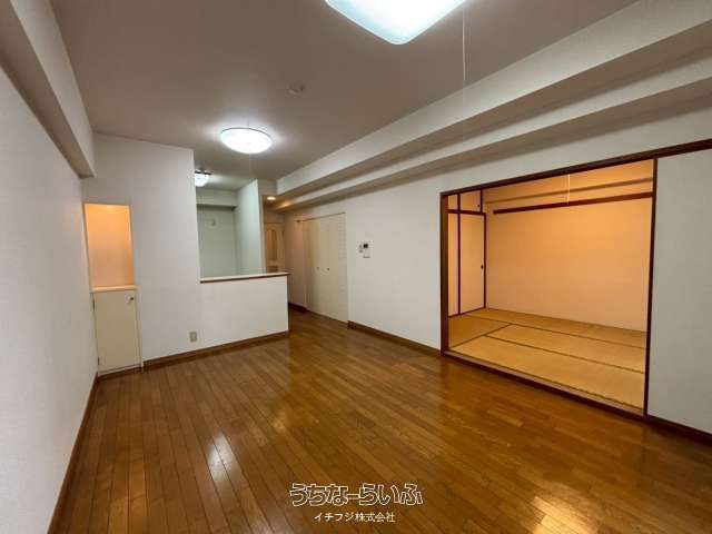 2SLDK Apartment for Sale in Naha, Okinawa - Famiru Nishimachi Portside - Thumbnail 3