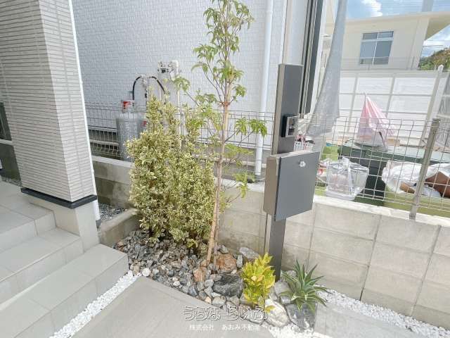 New 3LDK House for Sale in Urasoe, Okinawa with Walk-in Closet - Thumbnail 3