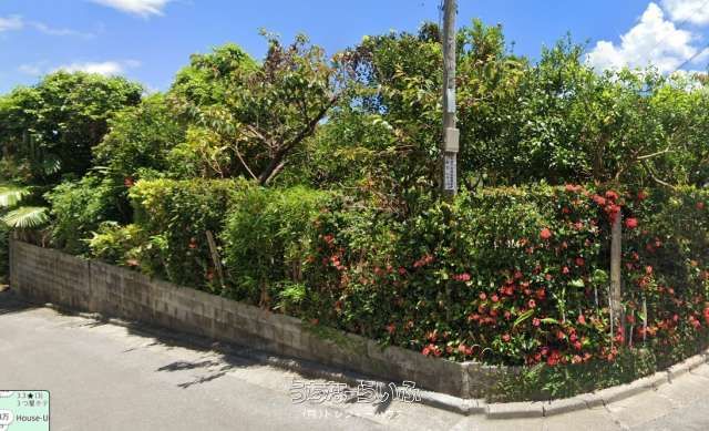 323m² Flat Corner Land for Sale in Onna Village, Okinawa - Thumbnail 2