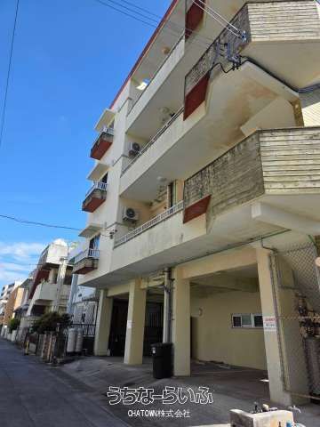 Investment Condo for Sale in Chatan, Okinawa - Near Miyagi Beach - Thumbnail 2