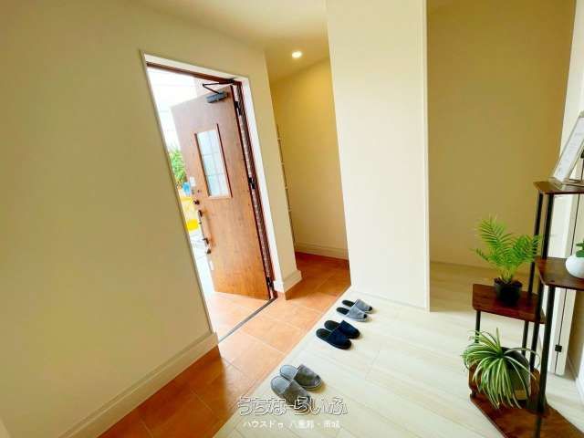New 3LDK Detached House for Sale in Yaese Town, Okinawa - Thumbnail 3