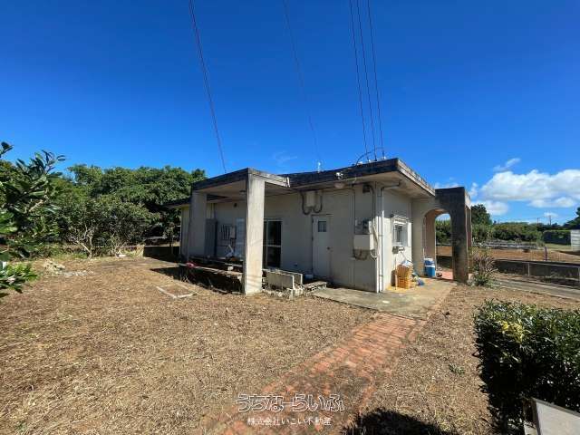 Spacious 2LDK RC House on Large Flat Land in Miyakojima, Okinawa - Thumbnail 3