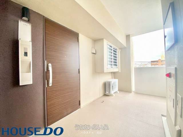 3LDK Pet-Friendly Condo in Okinawa City with 2 Parking Spaces - Thumbnail 3