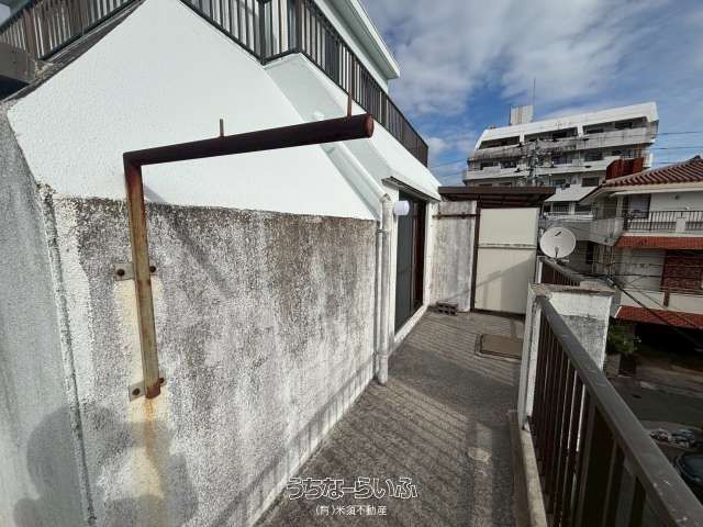 Co-op Isam 3-D: 2DK Rental Apartment in Naha, Okinawa - Thumbnail 3