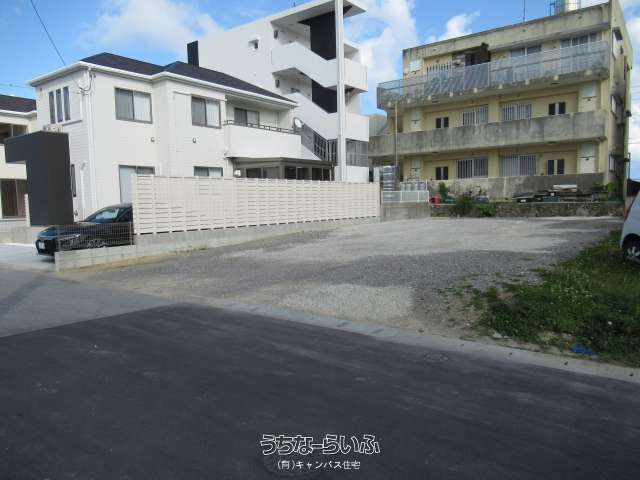 214.9m² Land for Sale in Nakagusuku Village, Okinawa - Thumbnail 3
