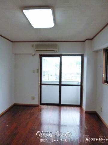 Rental Apartment in Naha, Okinawa - 1K near Tsubogawa Station - Thumbnail 3