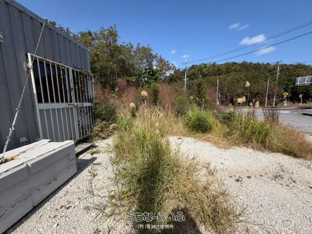 247 sqm Land for Sale in Nanjo City, Okinawa | Route 331 Location - Thumbnail 4