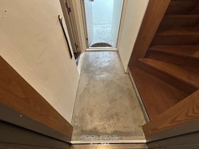 Sun House 3F: 3LDK Family Apartment for Rent in Urasoe, Okinawa - Thumbnail 3