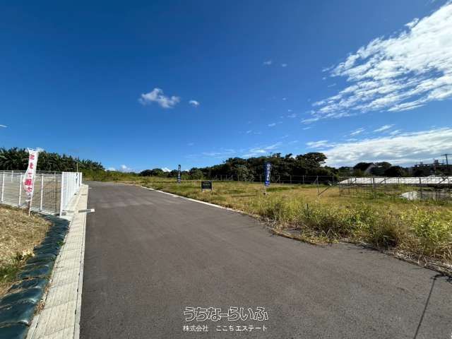 181.47㎡ Land for Sale in Nanjo City, Okinawa - Lot 8 - Thumbnail 3