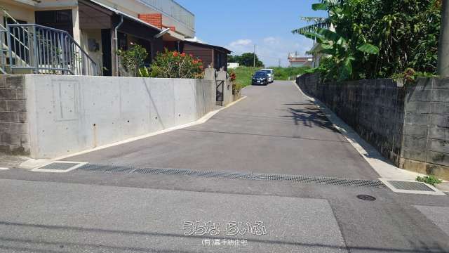 400m² Land for Sale in Nagahama, Yomitan Village, Okinawa - Thumbnail 4