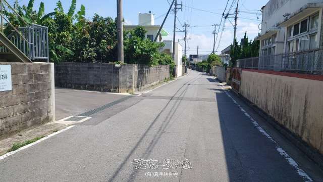 400m² Land for Sale in Nagahama, Yomitan Village, Okinawa - Thumbnail 3
