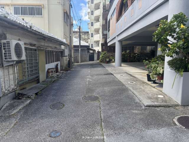 Land for Sale in Naha City, Okinawa - Yogi Cultural District - Thumbnail 2