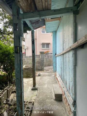 Land for Sale in Yamashita-cho, Naha, Okinawa - Thumbnail 3