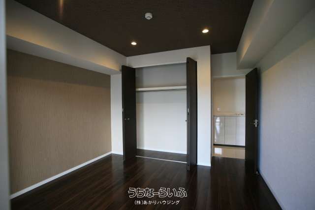 Onna Village Resort Condo with Minpaku Permit Near Maeda Beach - Thumbnail 4