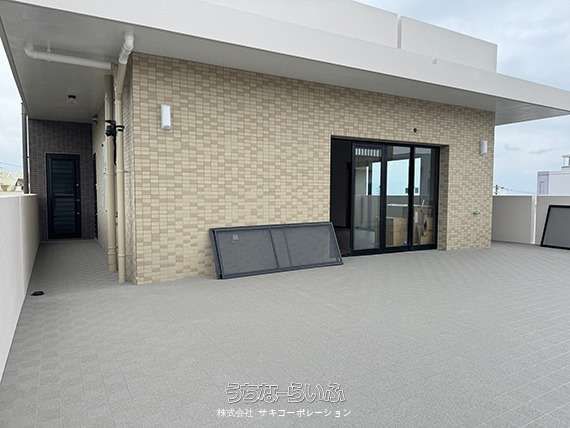 Axion Penthouse for Rent in Ginowan, Okinawa - 3LDK with Rooftop - Thumbnail 3