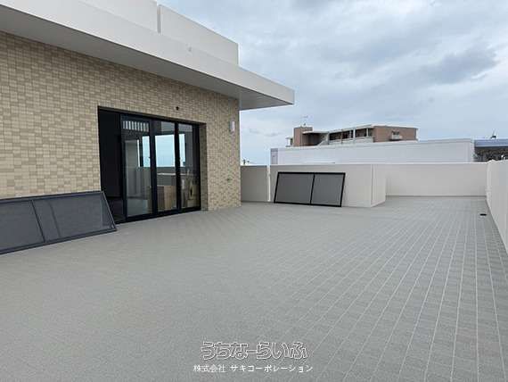 Axion Penthouse for Rent in Ginowan, Okinawa - 3LDK with Rooftop - Thumbnail 4
