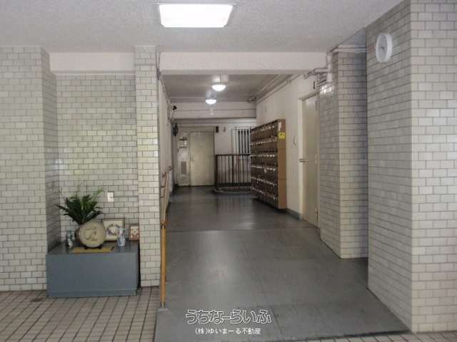 Renovated 3LDK Apartment with Ocean View near Shurijo Castle, Naha - Thumbnail 4