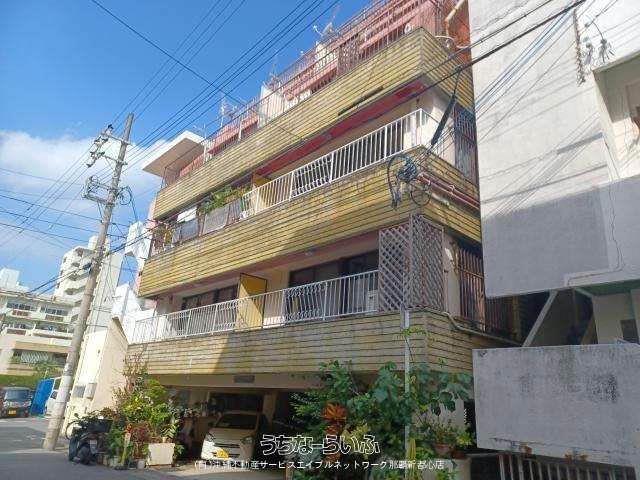 Naha 3LDK Apartment for Rent near Asahibashi Station - Thumbnail 2