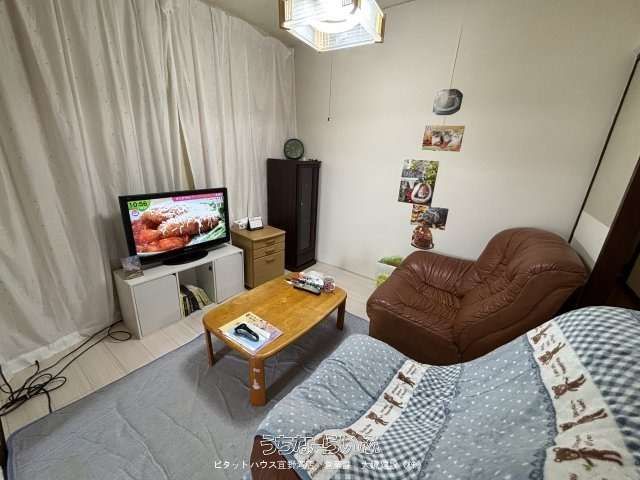 3DK Apartment for Sale in Yomitan, Naha City, Okinawa - Thumbnail 3