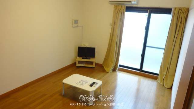 Furnished 1K Apartment for Rent in Yomitan Village, Okinawa - Thumbnail 4