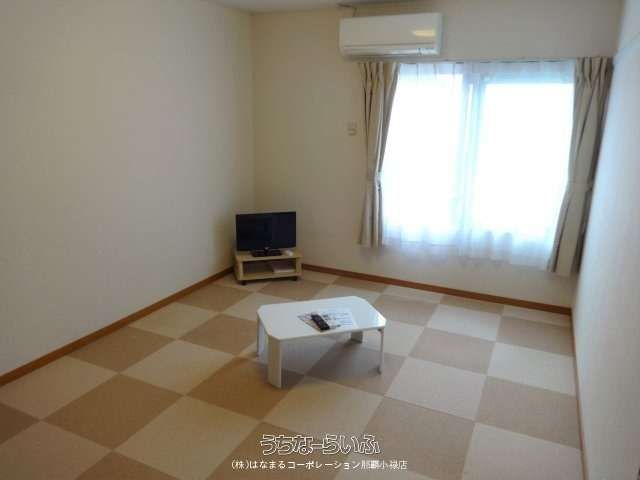 Furnished 1K Apartment for Rent in Yomitan Village, Okinawa - Thumbnail 3
