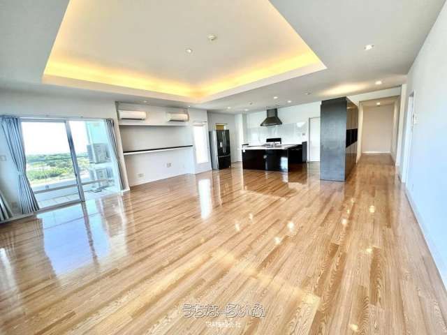 Ocean View 3LDK Apartment for Rent in Yomitan Village, Okinawa - Thumbnail 3